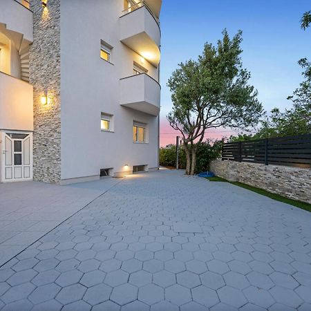 Aquarius Apartments - Beachside With Heated Pool ヴォディツェ エクステリア 写真